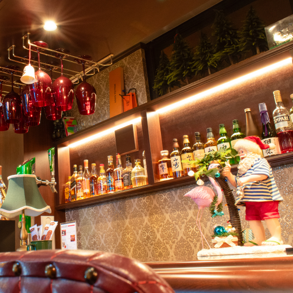 内装カウンター上